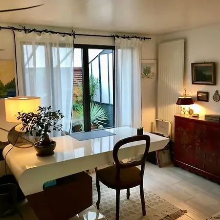 Maison De Charme Avec Piscine Interieure & Jardin *