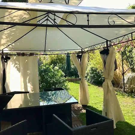 Maison De Charme Avec Piscine Interieure & Jardin *